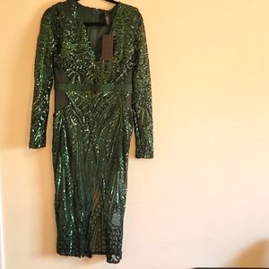 Akira Large Huntergreen Midi dress